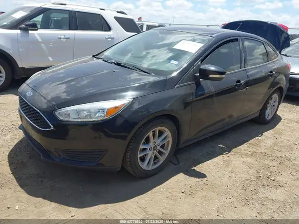 1FADP3F23HL257810 2017 FORD FOCUS - Image 2