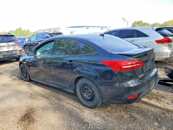 1FADP3F23HL265826 2017 FORD FOCUS - Image 2