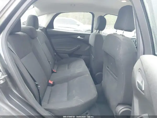 1FADP3F23HL277572 2017 FORD FOCUS - Image 8