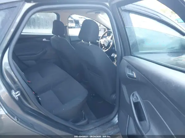 1FADP3F23HL294985 2017 FORD FOCUS - Image 8