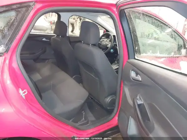 1FADP3F23HL296459 2017 FORD FOCUS - Image 8