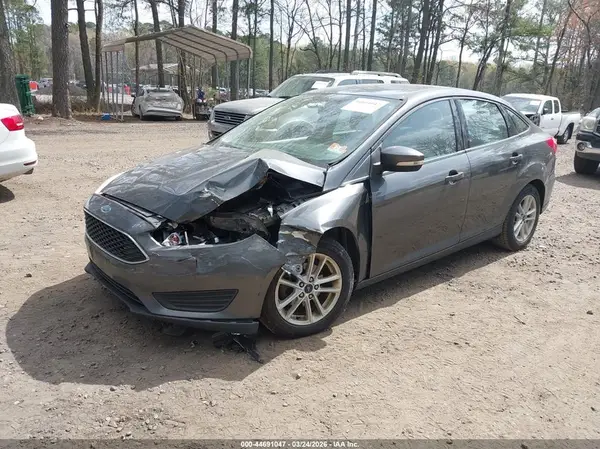 1FADP3F23HL301451 2017 FORD FOCUS - Image 2