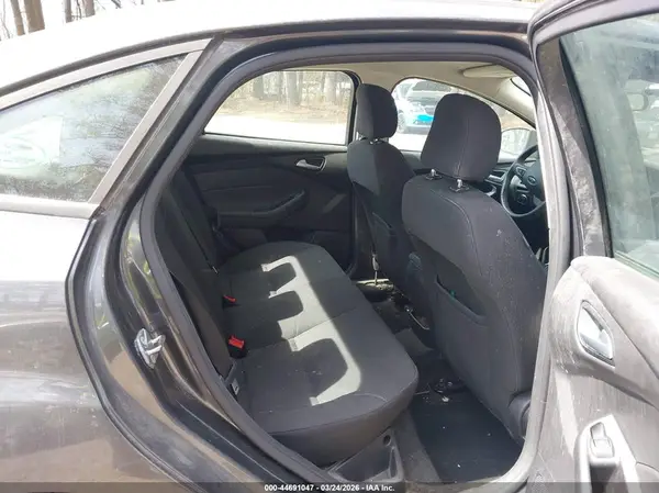 1FADP3F23HL301451 2017 FORD FOCUS - Image 8