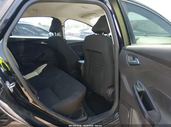 1FADP3F23HL302731 2017 FORD FOCUS - Image 8