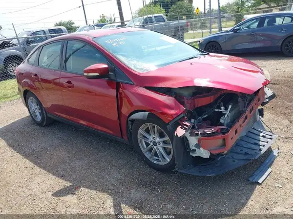 1FADP3F23HL303314 2017 FORD FOCUS - Image 1