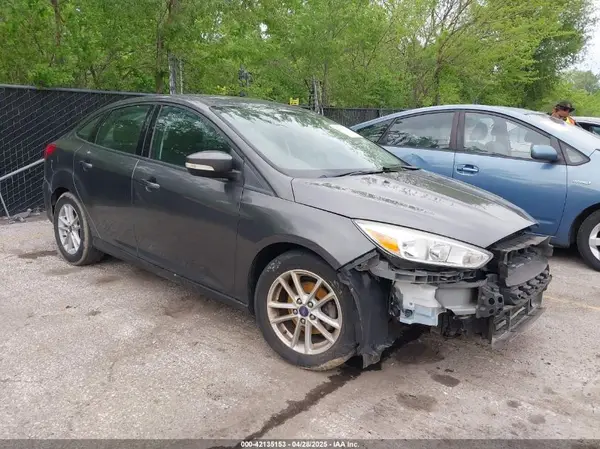 1FADP3F23HL304303 2017 FORD FOCUS - Image 1