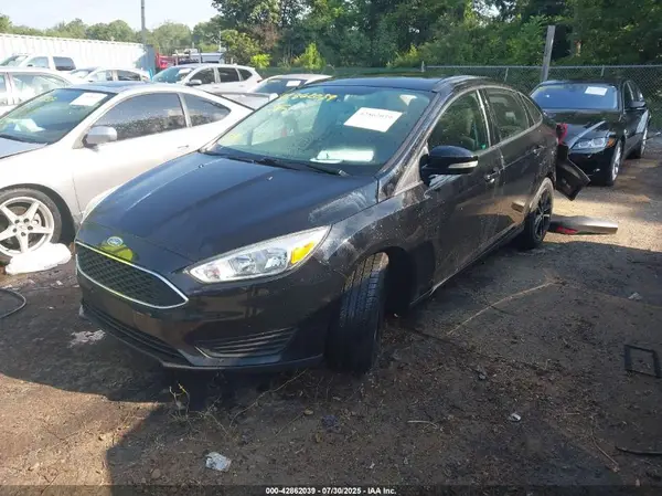1FADP3F23HL309503 2017 FORD FOCUS - Image 2