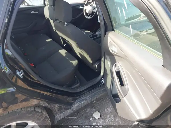 1FADP3F23HL315740 2017 FORD FOCUS - Image 8