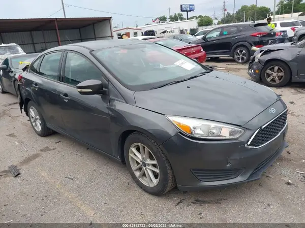 1FADP3F23HL325751 2017 FORD FOCUS - Image 1
