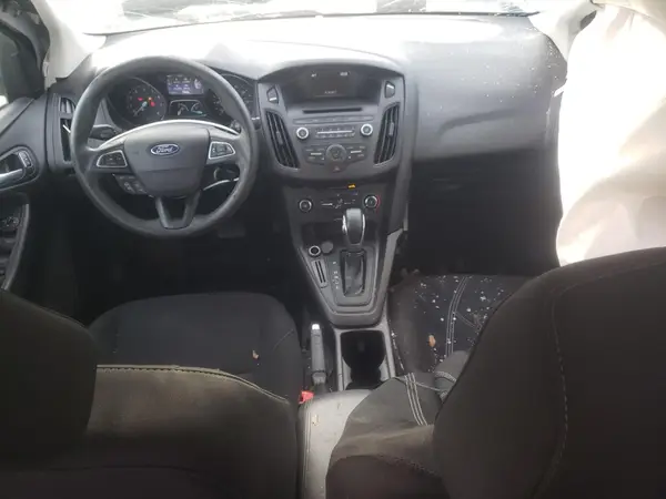 1FADP3F23HL327032 2017 FORD FOCUS - Image 8