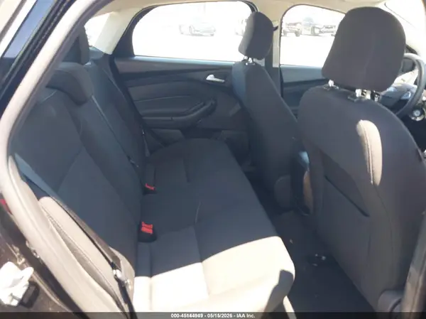1FADP3F23HL329685 2017 FORD FOCUS - Image 8