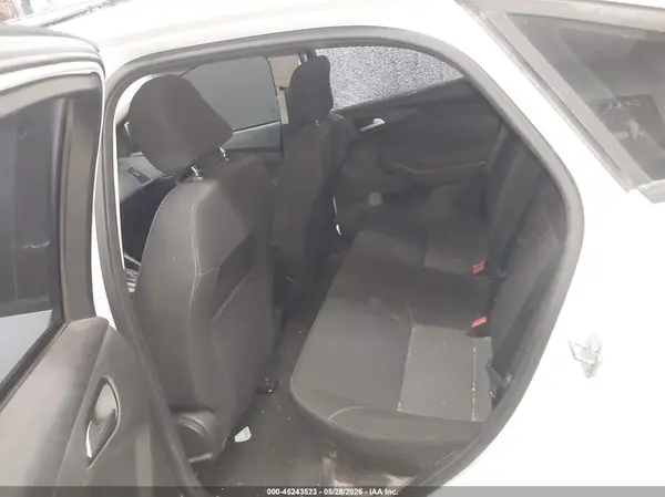 1FADP3F23HL333350 2017 FORD FOCUS - Image 8