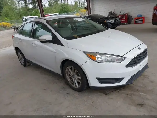 1FADP3F23HL337317 2017 FORD FOCUS - Image 1