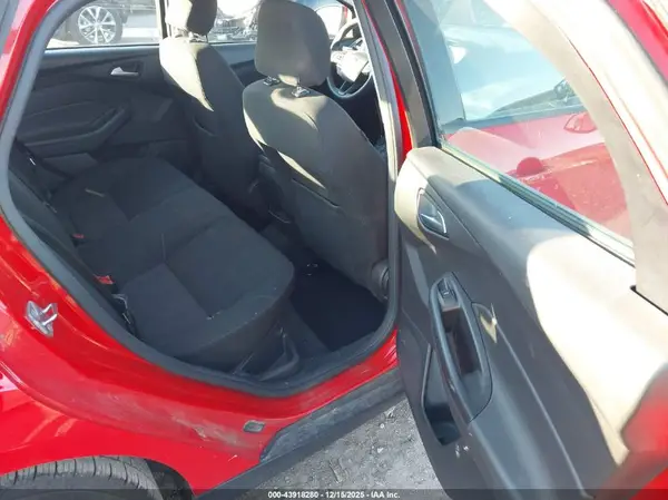 1FADP3F23HL337706 2017 FORD FOCUS - Image 8