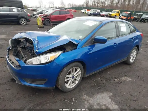 1FADP3F23JL200674 2018 FORD FOCUS - Image 2
