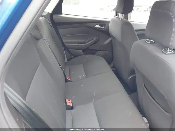 1FADP3F23JL200674 2018 FORD FOCUS - Image 8