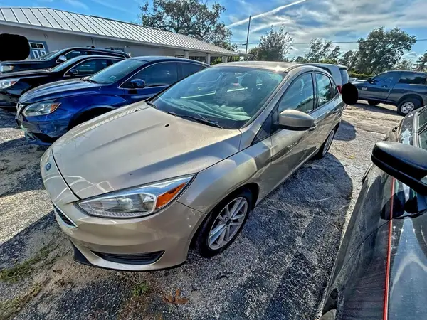 1FADP3F23JL210962 2018 FORD FOCUS - Image 2