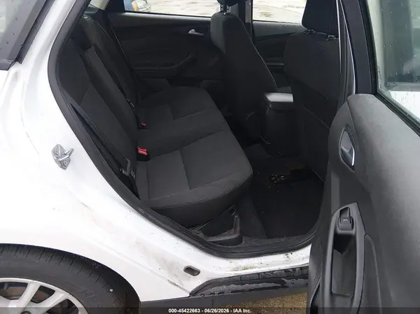 1FADP3F23JL212548 2018 FORD FOCUS - Image 8