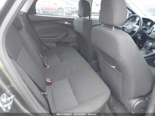 1FADP3F23JL221377 2018 FORD FOCUS - Image 8