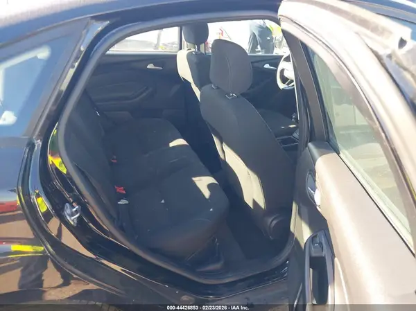 1FADP3F23JL226935 2018 FORD FOCUS - Image 8