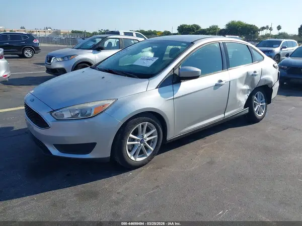 1FADP3F23JL238535 2018 FORD FOCUS - Image 2