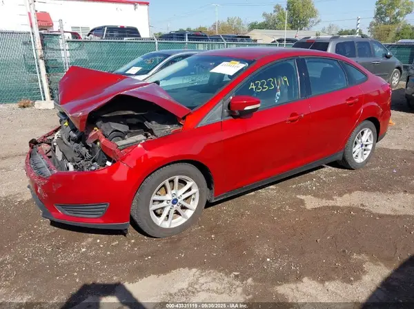 1FADP3F23JL239717 2018 FORD FOCUS - Image 2