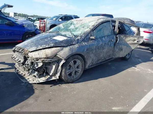 1FADP3F23JL245453 2018 FORD FOCUS - Image 2