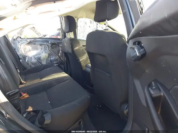 1FADP3F23JL245453 2018 FORD FOCUS - Image 8