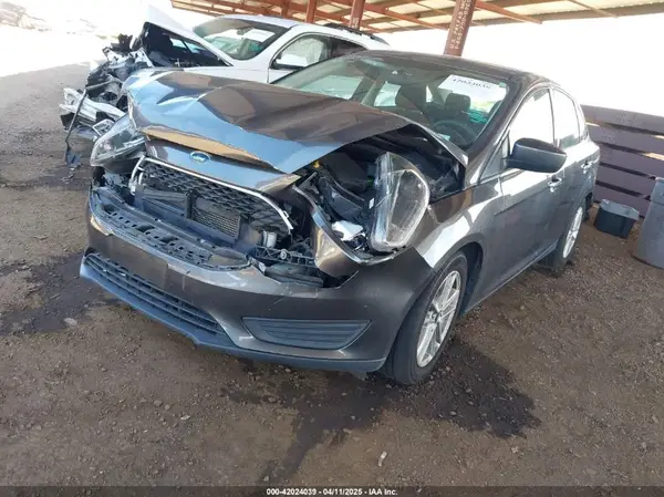 1FADP3F23JL250202 2018 FORD FOCUS - Image 2