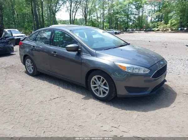 1FADP3F23JL251138 2018 FORD FOCUS - Image 1