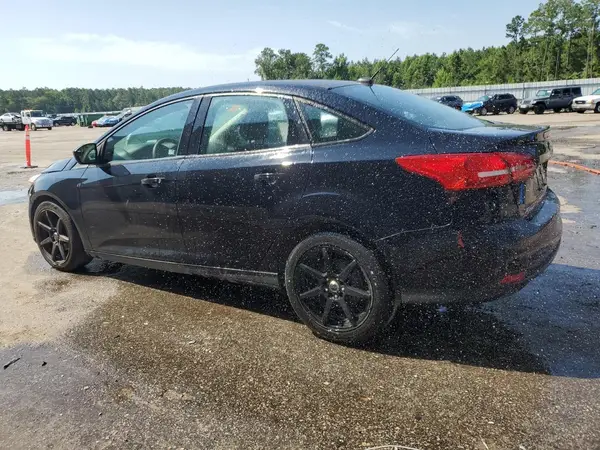1FADP3F23JL258722 2018 FORD FOCUS - Image 2