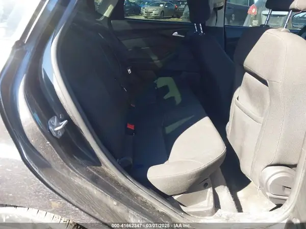 1FADP3F23JL268442 2018 FORD FOCUS - Image 8