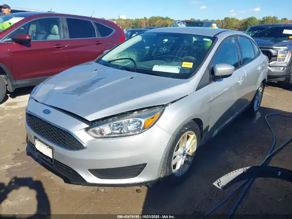 1FADP3F23JL285855 2018 FORD FOCUS - Image 2