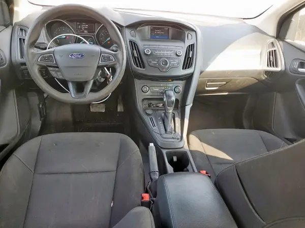1FADP3F23JL288674 2018 FORD FOCUS - Image 8