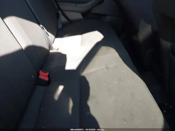 1FADP3F23JL290960 2018 FORD FOCUS - Image 8