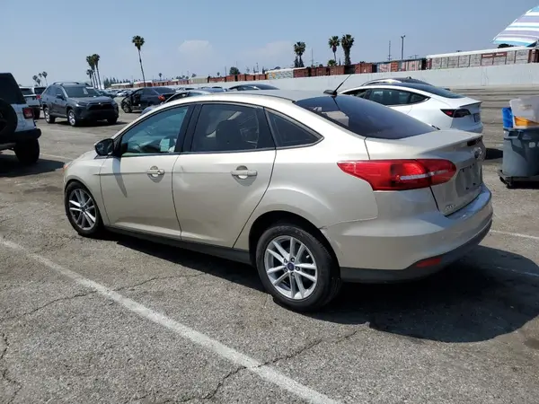 1FADP3F23JL303948 2018 FORD FOCUS - Image 2