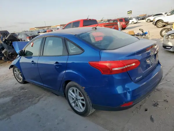 1FADP3F23JL306865 2018 FORD FOCUS - Image 2