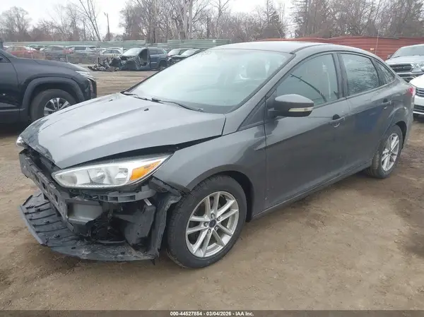 1FADP3F23JL310768 2018 FORD FOCUS - Image 2