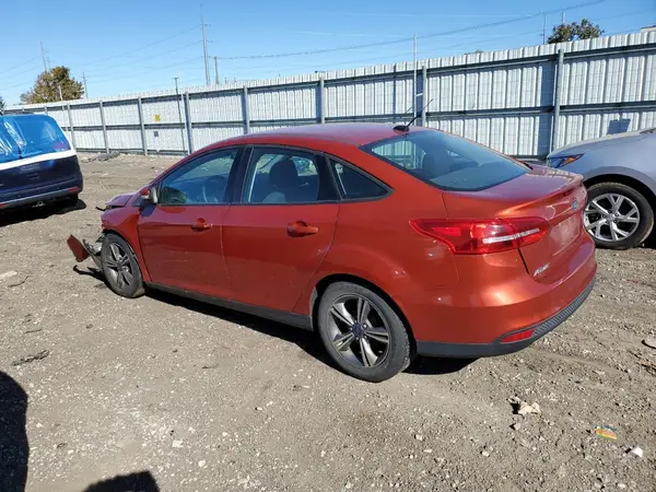 1FADP3F23JL310883 2018 FORD FOCUS - Image 2