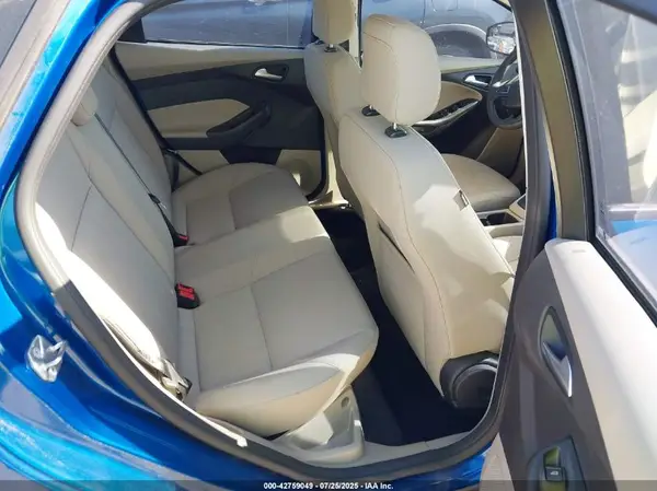 1FADP3F23JL311872 2018 FORD FOCUS - Image 8