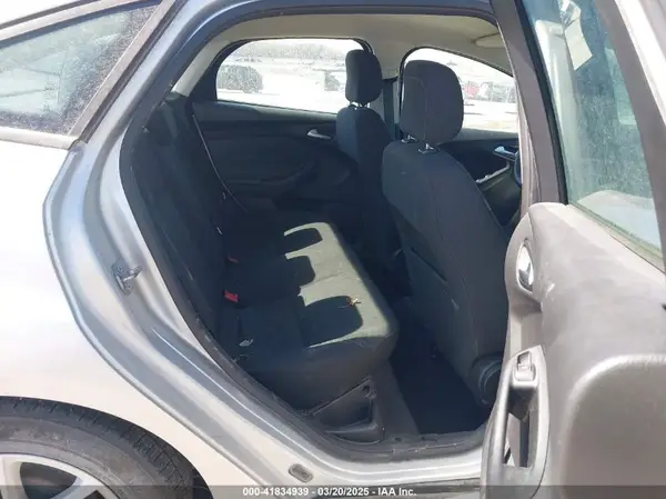 1FADP3F23JL315341 2018 FORD FOCUS - Image 8