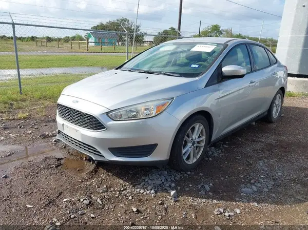 1FADP3F23JL321544 2018 FORD FOCUS - Image 2