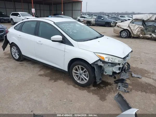 1FADP3F23JL328896 2018 FORD FOCUS - Image 1