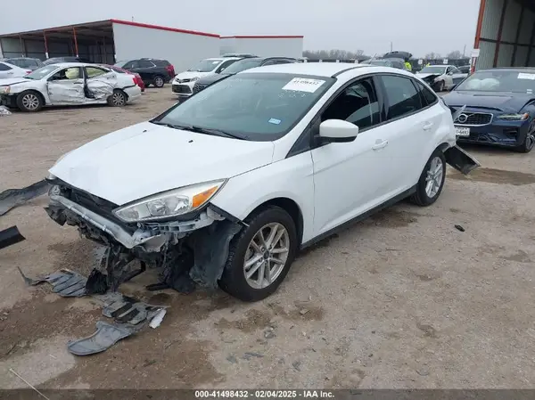 1FADP3F23JL328896 2018 FORD FOCUS - Image 2