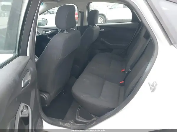 1FADP3F23JL328963 2018 FORD FOCUS - Image 8