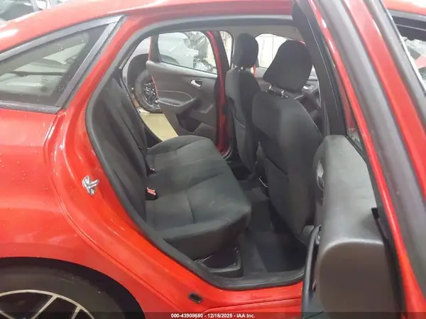 1FADP3F24G0344470 2016 FORD FOCUS - Image 8