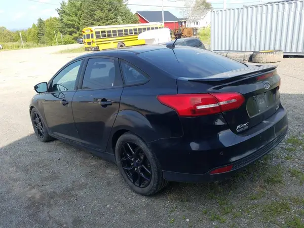 1FADP3F24GL200367 2016 FORD FOCUS - Image 2
