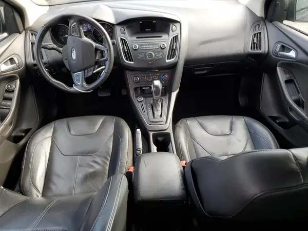 1FADP3F24GL203284 2016 FORD FOCUS - Image 8