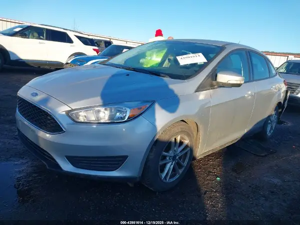 1FADP3F24GL203673 2016 FORD FOCUS - Image 2