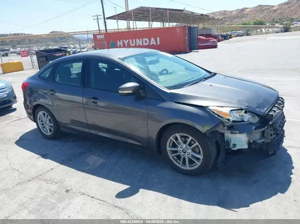 1FADP3F24GL211160 2016 FORD FOCUS - Image 1